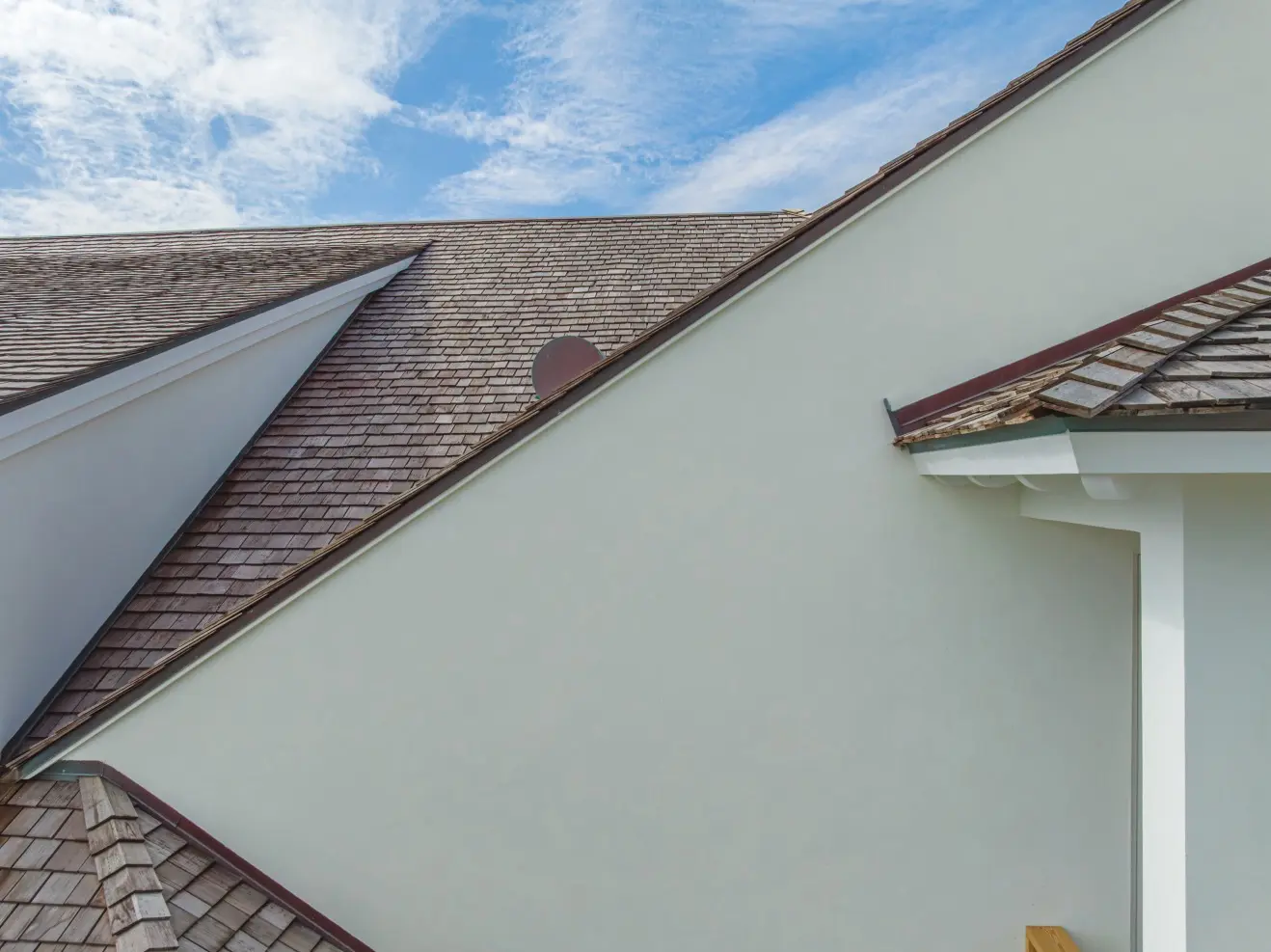 Vero-Beach-Roofing-Wood-Shingle-4