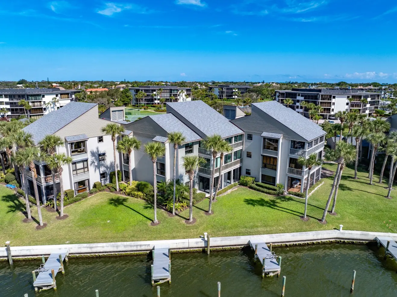 West Condos 1001 Bay Rd